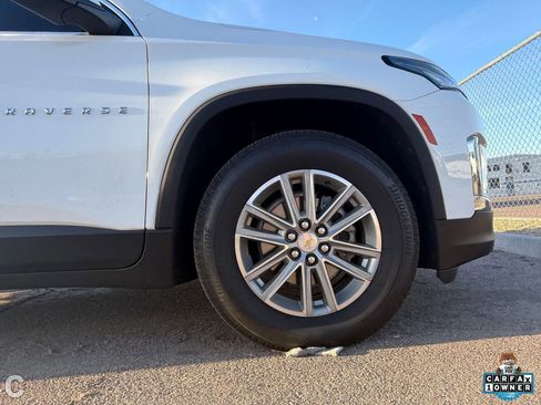 Certified 2023 Chevrolet Traverse LT image 6