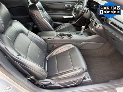 Used 2025 Ford Mustang GT Premium RWD image 24