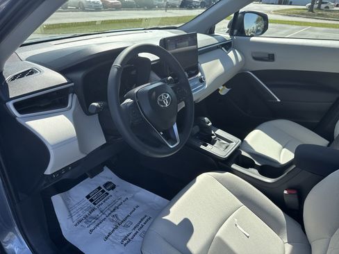 New 2026 Toyota Corolla Cross LE image 15