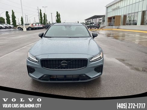 Used 2023 Volvo V60 T8 Polestar AWD/4WD image 2