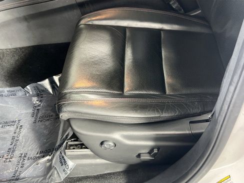 Used 2022 Dodge Durango R/T w/ Blacktop Package image 19