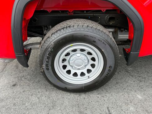 New 2026 GMC Sierra 1500 Pro AWD/4WD image 11