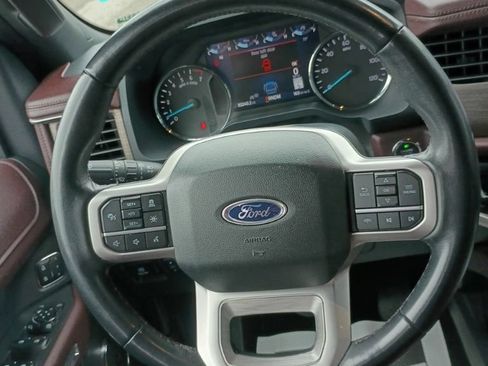 Used 2024 Ford Expedition Limited RWD image 7