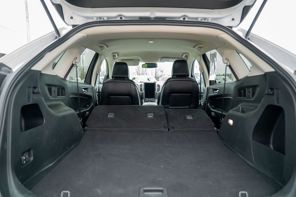 Used 2022 Ford Edge SEL AWD/4WD image 13