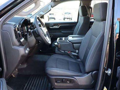 Used 2023 GMC Sierra 1500 Elevation image 12