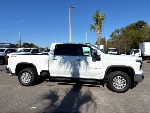 Used 2024 Chevrolet Silverado 2500 LTZ w/ LTZ Convenience Package image 25