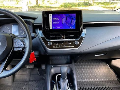 Certified 2024 Toyota Corolla LE image 9