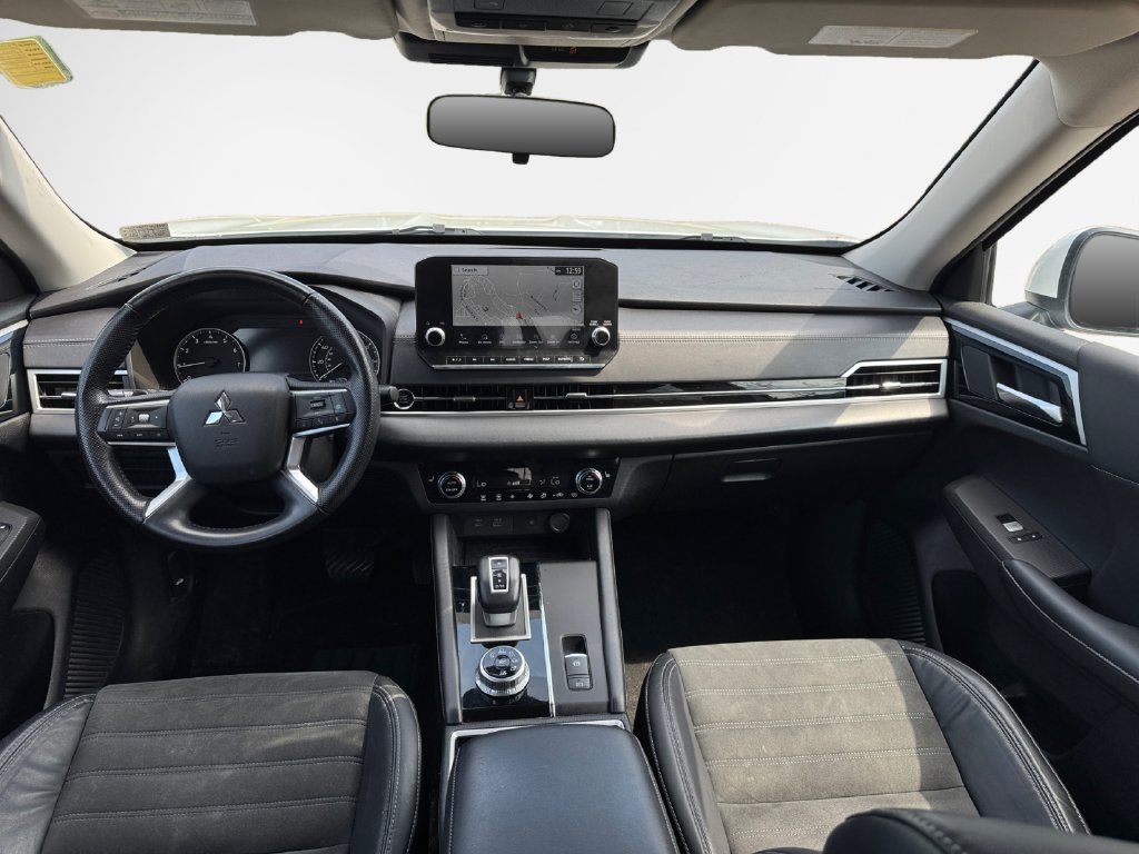 Used 2022 Mitsubishi Outlander SE AWD/4WD image 22