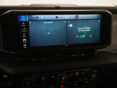 Used 2025 Jeep Wrangler Sport AWD/4WD image 24