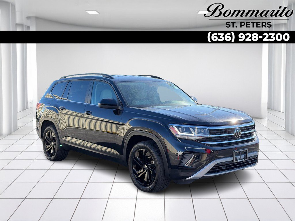 Used 2023 Volkswagen Atlas SE w/ Black Wheel Package AWD/4WD image 1