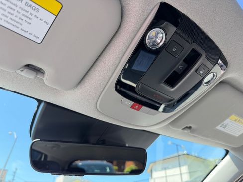 Used 2023 Kia Niro Wave w/ Wave Preserve Package image 25