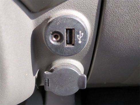 Used 2019 Nissan Frontier SV w/ Value Truck Package image 20