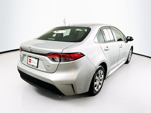 Certified 2023 Toyota Corolla LE FWD image 3