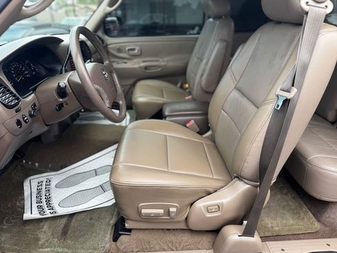 Used 2003 Toyota Tundra Limited image 11