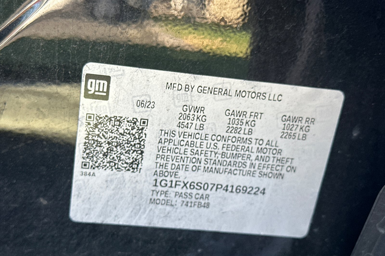 Used 2023 Chevrolet Bolt LT w/ Infotainment Package FWD image 28