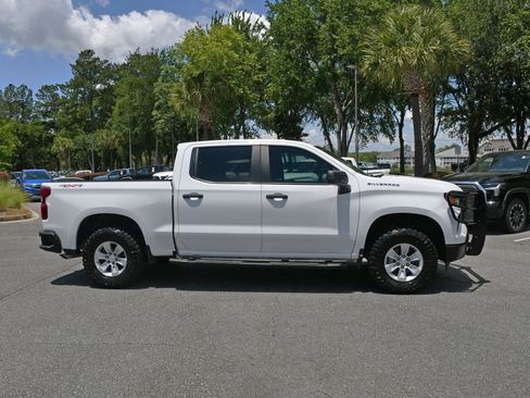 Used 2023 Chevrolet Silverado 1500 W/T w/ WT Value Package AWD/4WD image 5