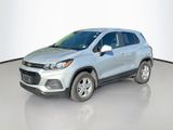 Used 2022 Chevrolet Trax LS w/ Tint and Cruise Package image 4