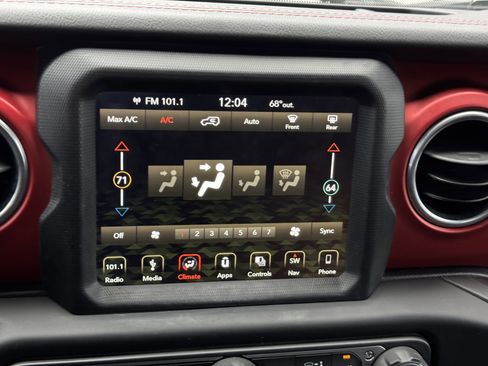 Used 2018 Jeep Wrangler Rubicon image 21