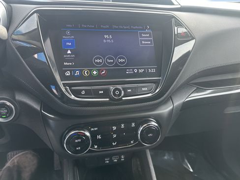 Certified 2022 Chevrolet TrailBlazer LT w/ Convenience Package image 13