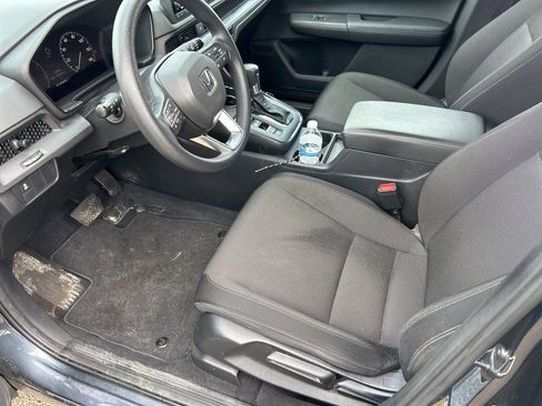 Used 2023 Honda CR-V LX image 7