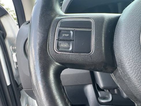 Used 2014 Jeep Compass Latitude w/ Sun/Sound Group AWD/4WD image 13