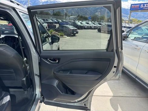 Used 2025 Subaru Forester Limited w/ Popular Package #1 AWD/4WD image 30