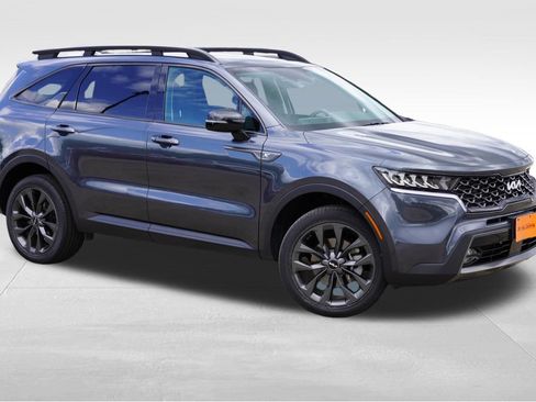 Certified 2023 Kia Sorento X-Line EX AWD/4WD image 2