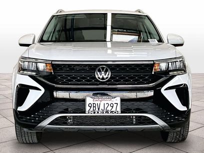 Used 2022 Volkswagen Taos SE