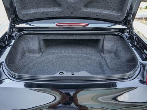 Used 2002 Ford Thunderbird Deluxe RWD image 84