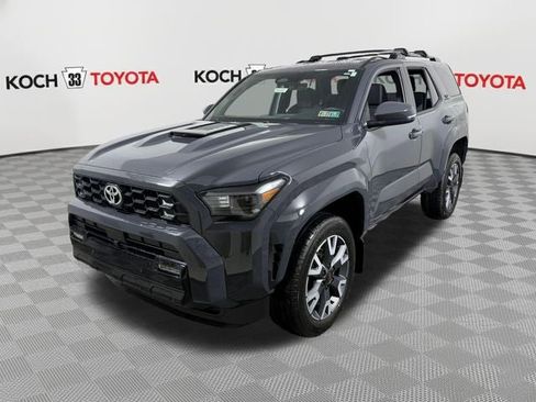 New 2026 Toyota 4Runner TRD Sport AWD/4WD image 3