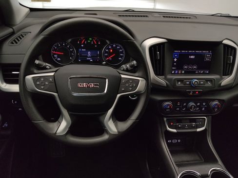 Used 2024 GMC Terrain SLE w/ Driver Convenience Package FWD image 22