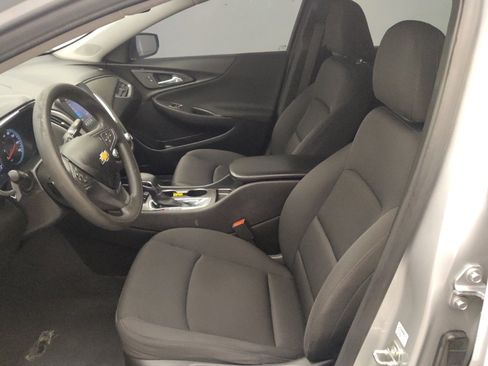 Used 2022 Chevrolet Malibu LS FWD image 17