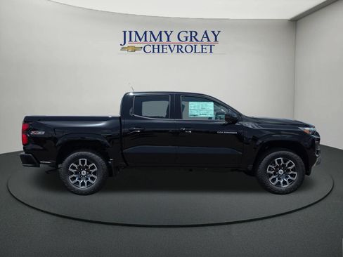 New 2026 Chevrolet Colorado Z71 w/ Technology Package AWD/4WD image 6