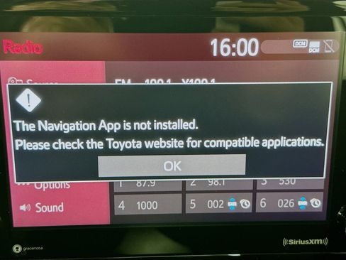 Used 2021 Toyota Corolla LE image 21