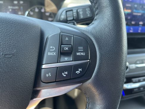 Used 2020 Ford Explorer Limited w/ Class III Trailer Tow Package AWD/4WD image 23