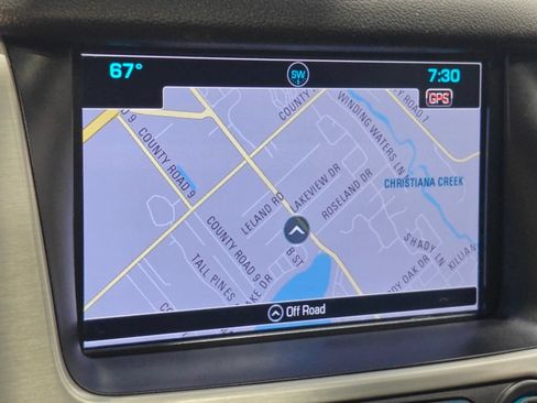 Used 2020 GMC Yukon SLT w/ Premium Edition AWD/4WD image 6
