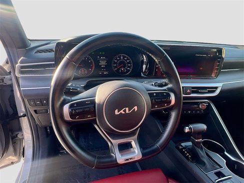 Used 2024 Kia K5 GT-Line image 11