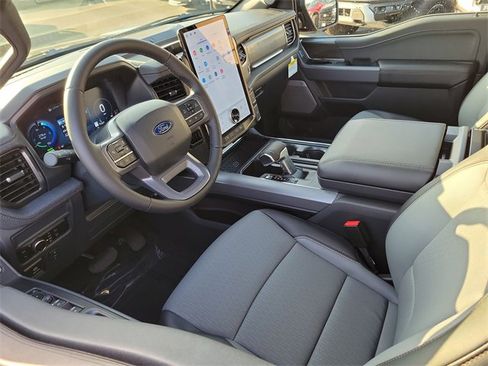New 2025 Ford F150 Lightning Lariat image 3
