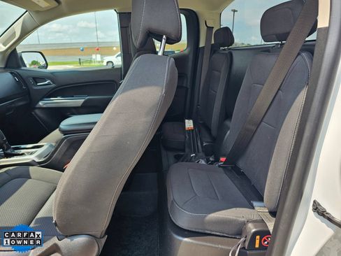 Used 2021 Chevrolet Colorado LT w/ Safety Package RWD image 34