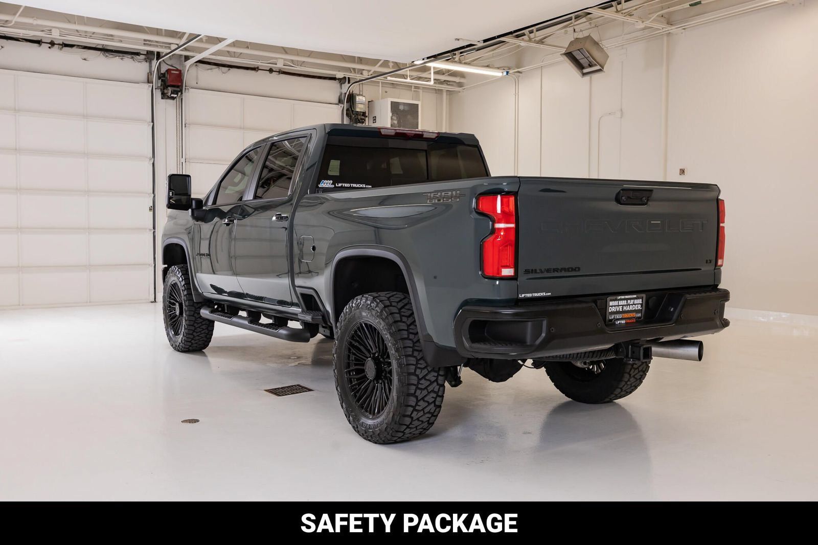 Used 2026 Chevrolet Silverado 2500 LT w/ Trail Boss Package AWD/4WD image 7