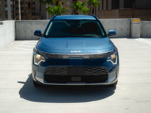 Used 2023 Kia Niro Wind FWD image 6