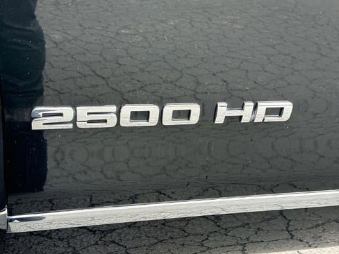Certified 2019 Chevrolet Silverado 2500 LTZ w/ Duramax Plus Package AWD/4WD image 32