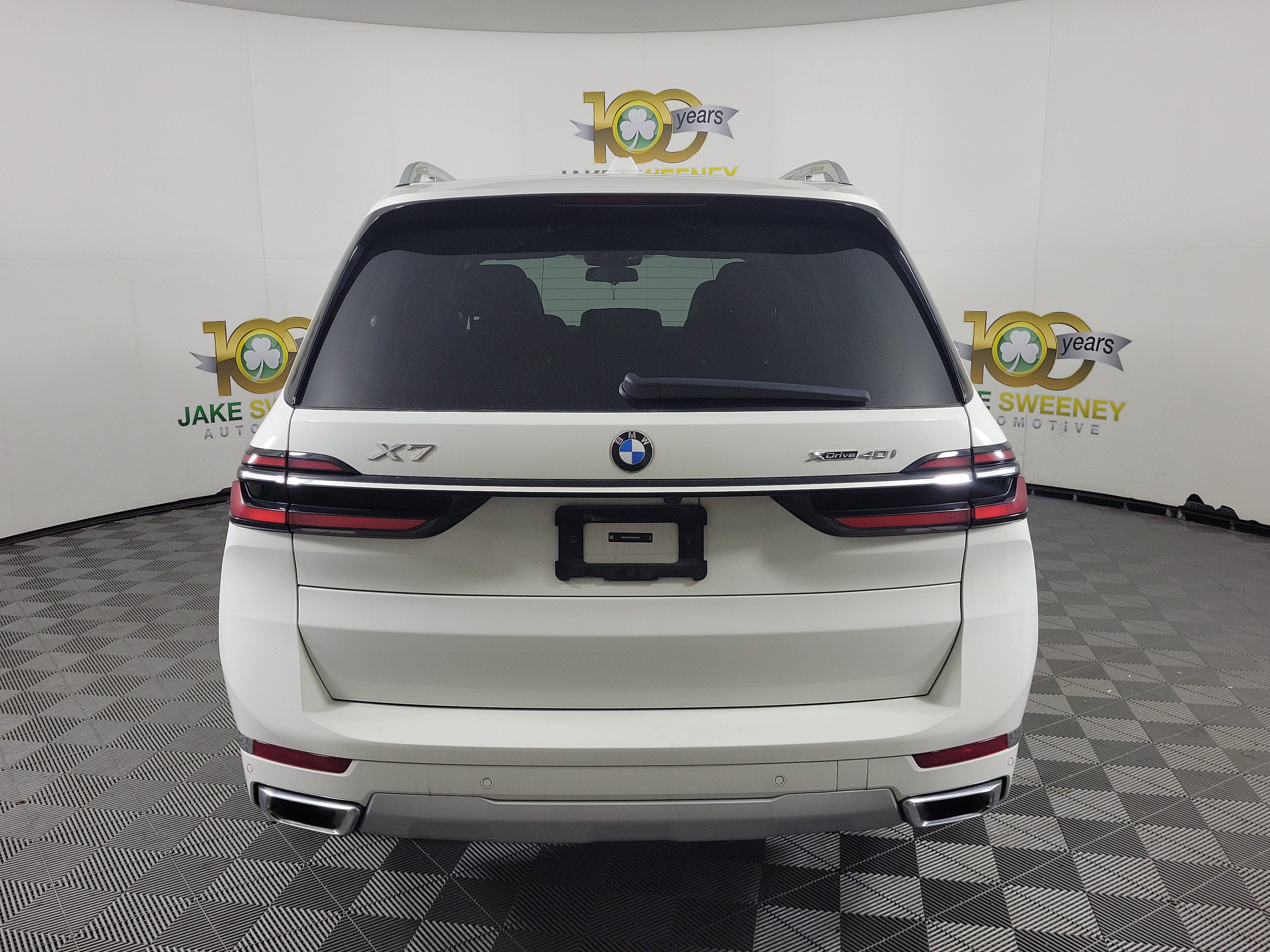 Used 2026 BMW X7 xDrive40i AWD/4WD image 3