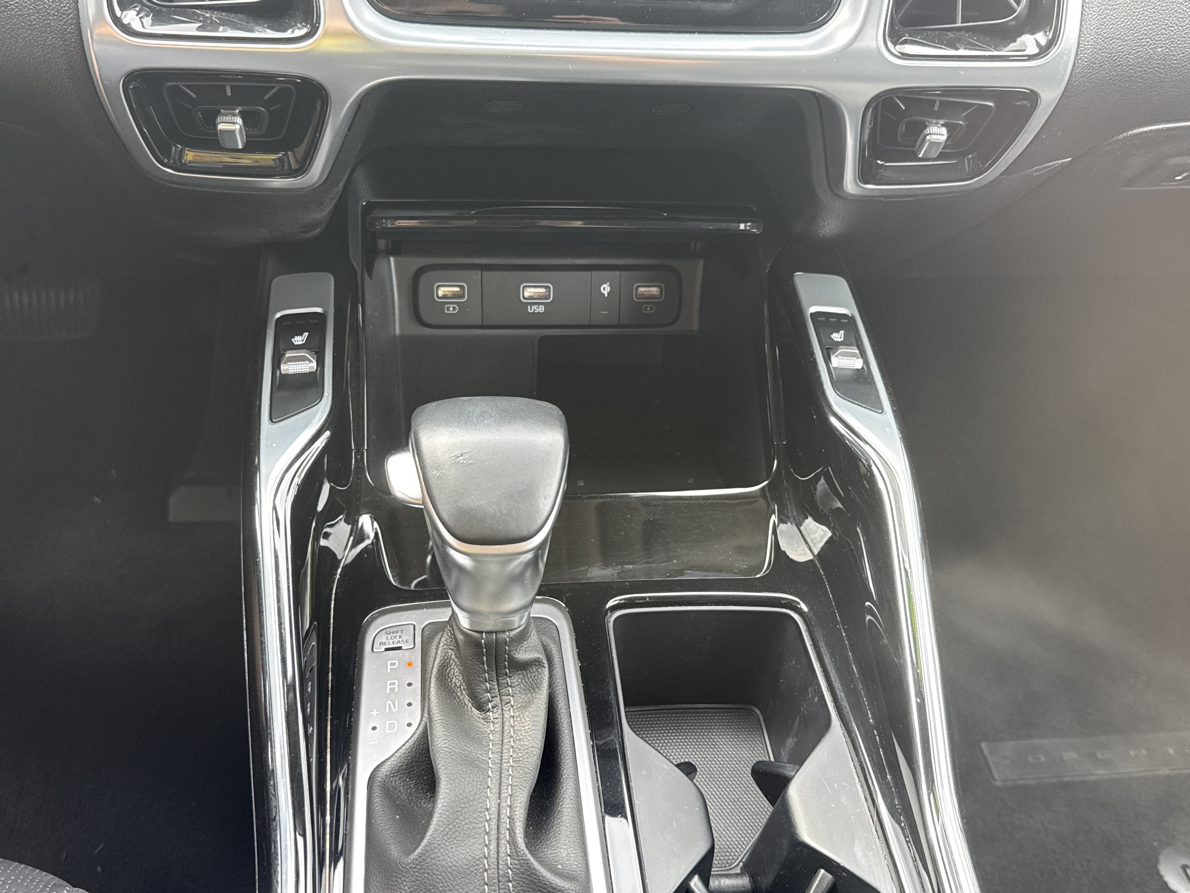 Used 2022 Kia Sorento SX AWD/4WD image 18