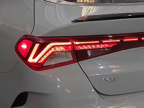 Used 2022 Kia K5 GT-Line FWD image 34
