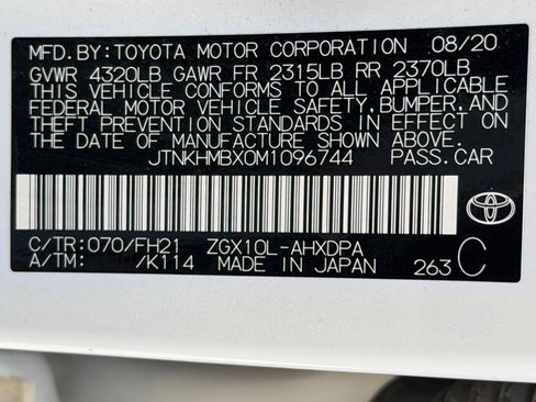 Used 2021 Toyota C-HR LE image 20