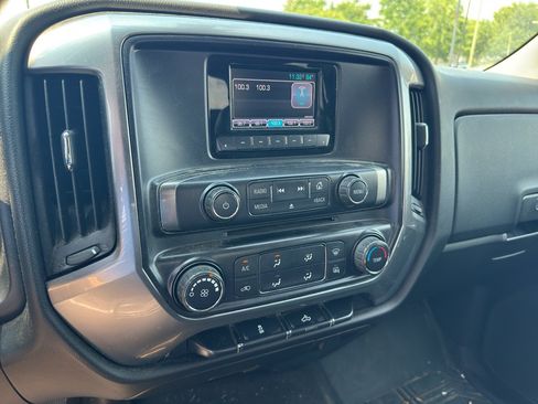 Used 2015 Chevrolet Silverado 1500 LT AWD/4WD image 8