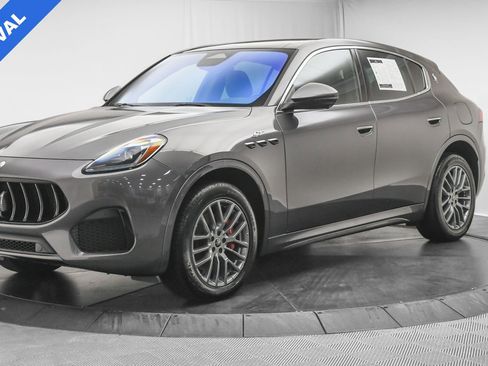 Used 2023 Maserati Grecale GT image 3