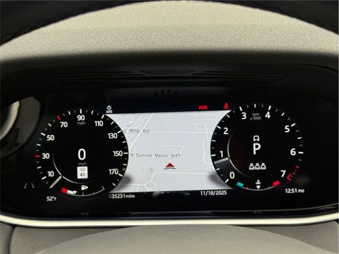 Used 2021 Land Rover Range Rover Evoque SE image 16