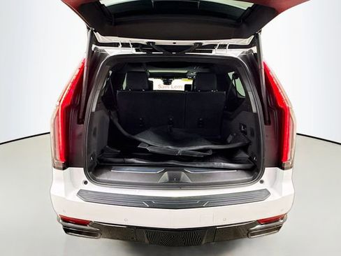 Used 2021 Cadillac Escalade ESV Sport Platinum image 29